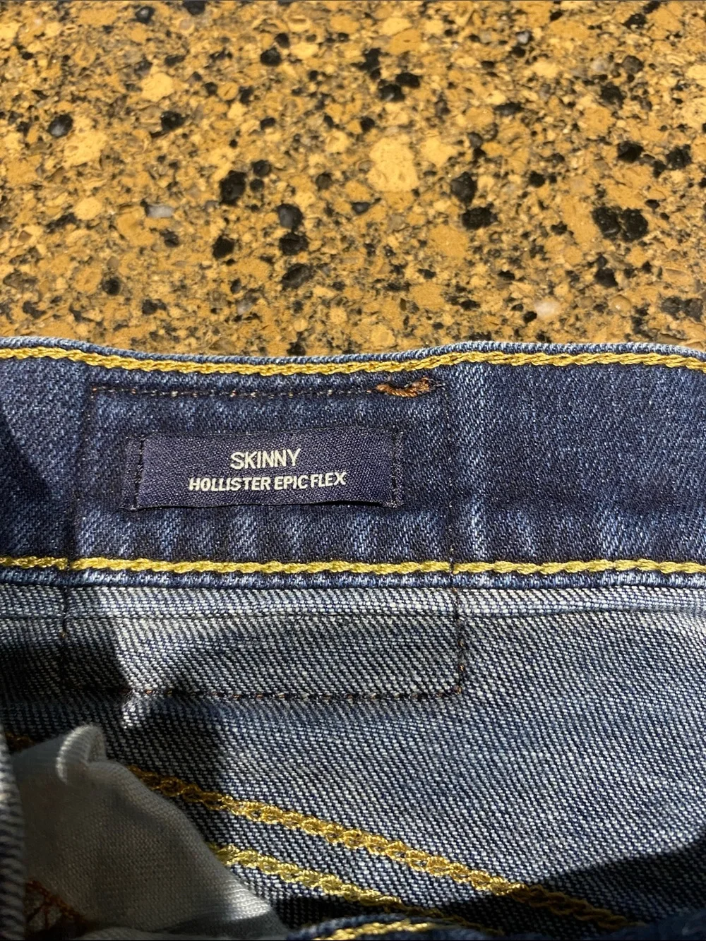 Hollister Men's Medium Dark Blue Slim Stretch Jeans 32 x 32